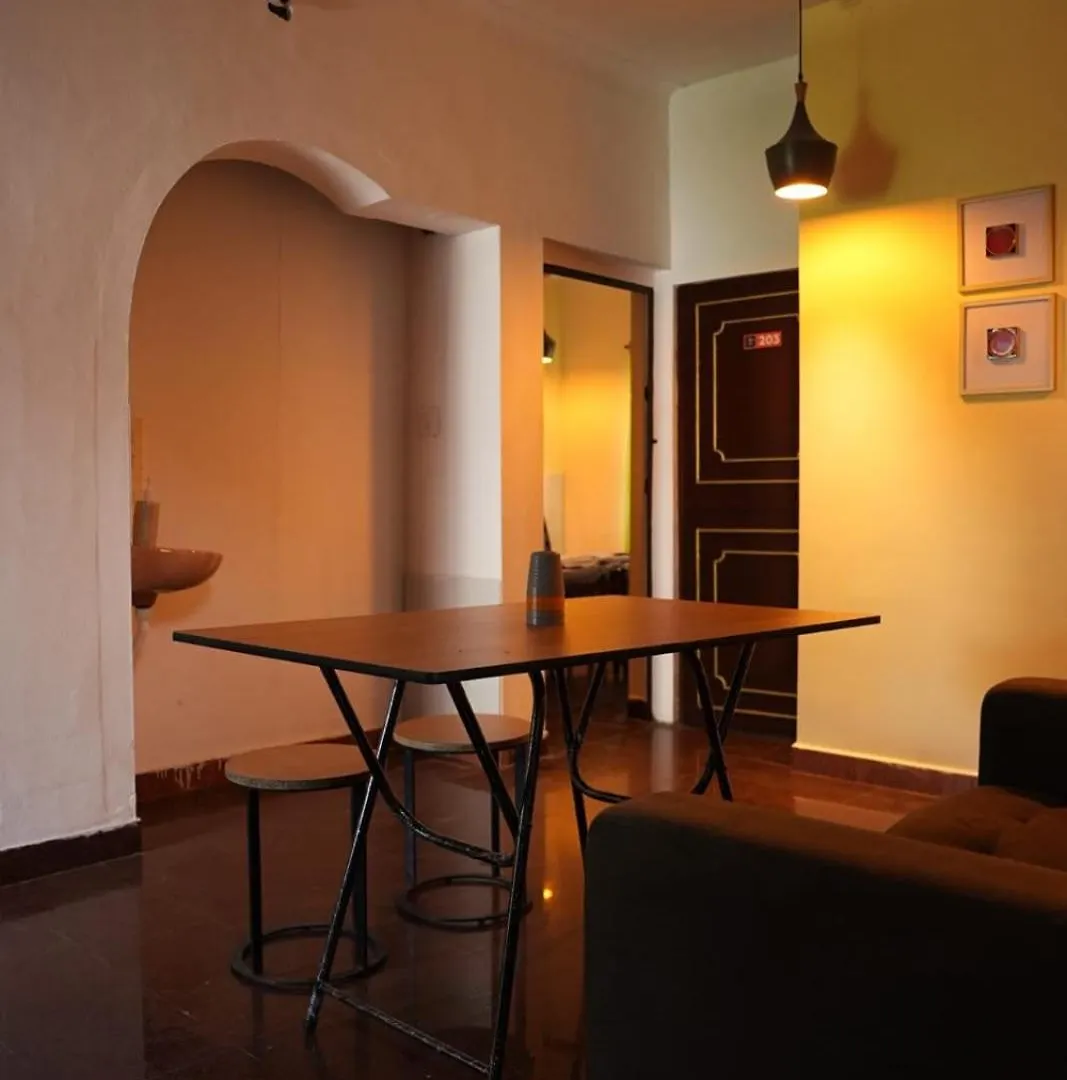 Kochi Jtr Residency 아파트